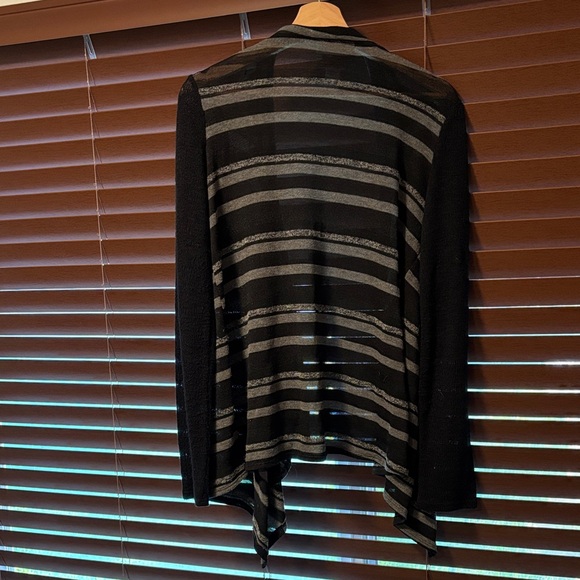 Jessica Simpson Black and Gray Women's Cardigan - Picture 2 of 2